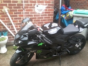 zx6r 09  2075 miles lowest anyware for money swap for car or cash